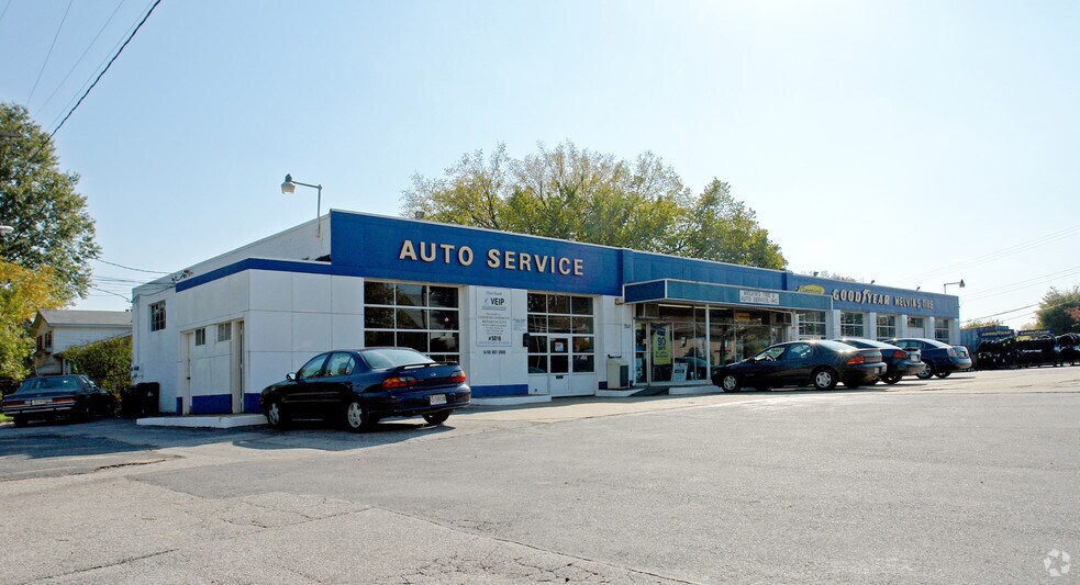Primary Photo Of 7541 Belair Rd, Nottingham Auto Repair For Sale