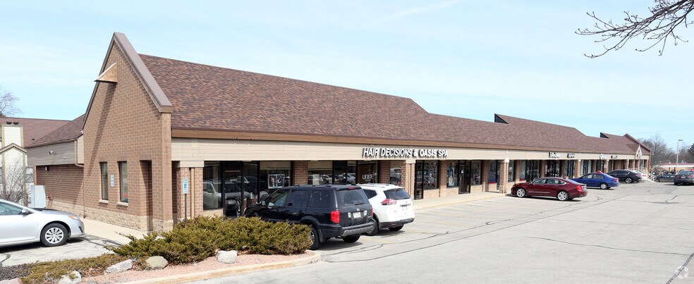 More Photos Of 12400-12450 W National Ave, New Berlin Unknown For Lease