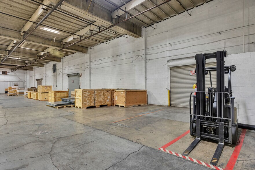 More Photos Of 164 W 31st St, Chattanooga Distribution For Lease