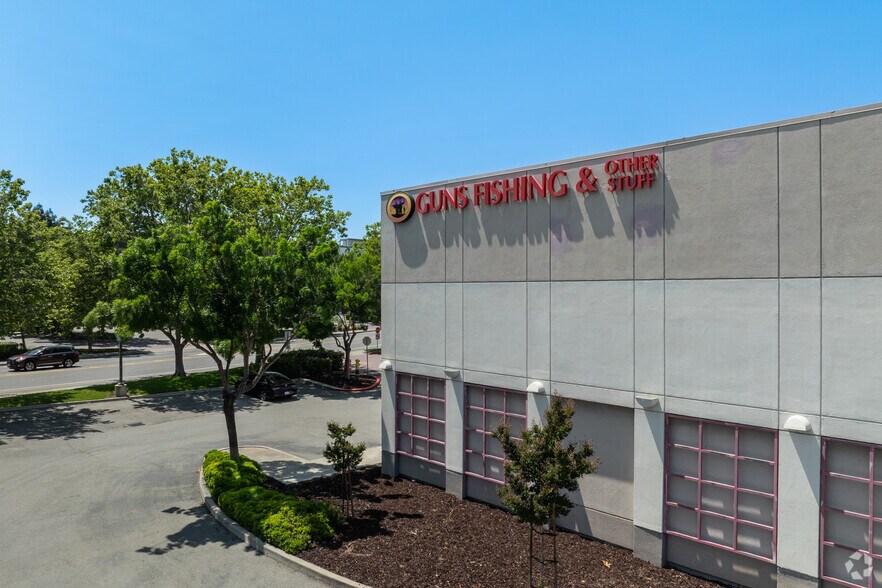 More Photos Of 6705 Amador Plaza Rd, Dublin Freestanding For Lease
