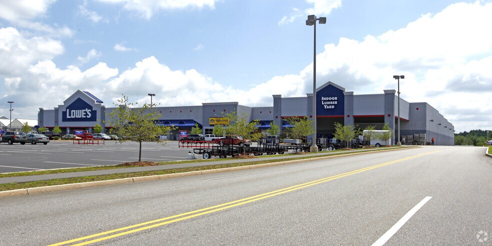 More Photos Of 160-162 Washington St, Rochester Unknown For Lease