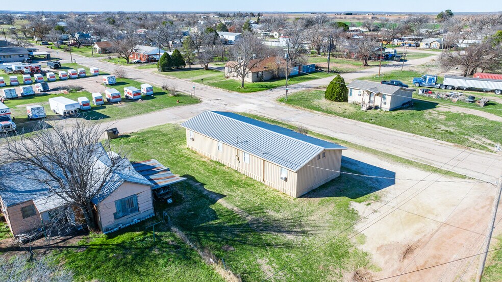 More Photos Of 701 S Avenue F, Haskell Hotel For Sale