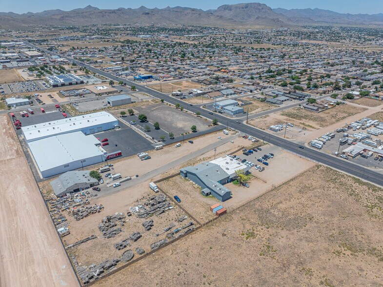 More Photos Of 2630 Airway Ave, Kingman Warehouse For Sale