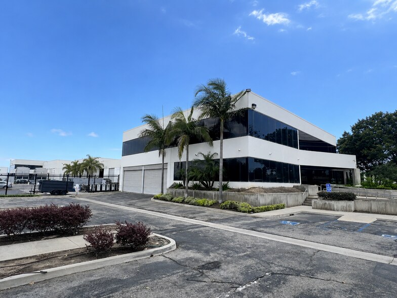 More Photos Of 3030-3088 Walnut Ave, Long Beach Warehouse For Lease