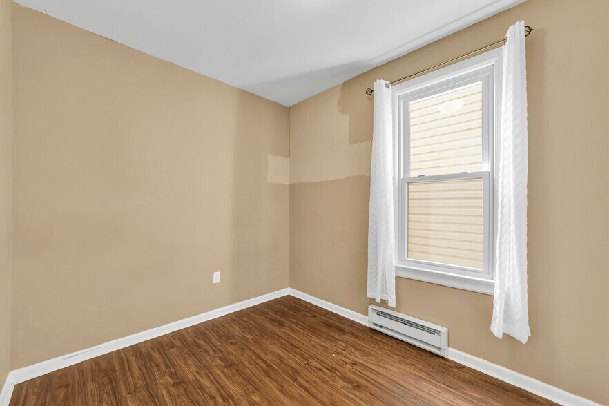 More Photos Of 127 Parker Ave, Passaic Multifamily For Sale