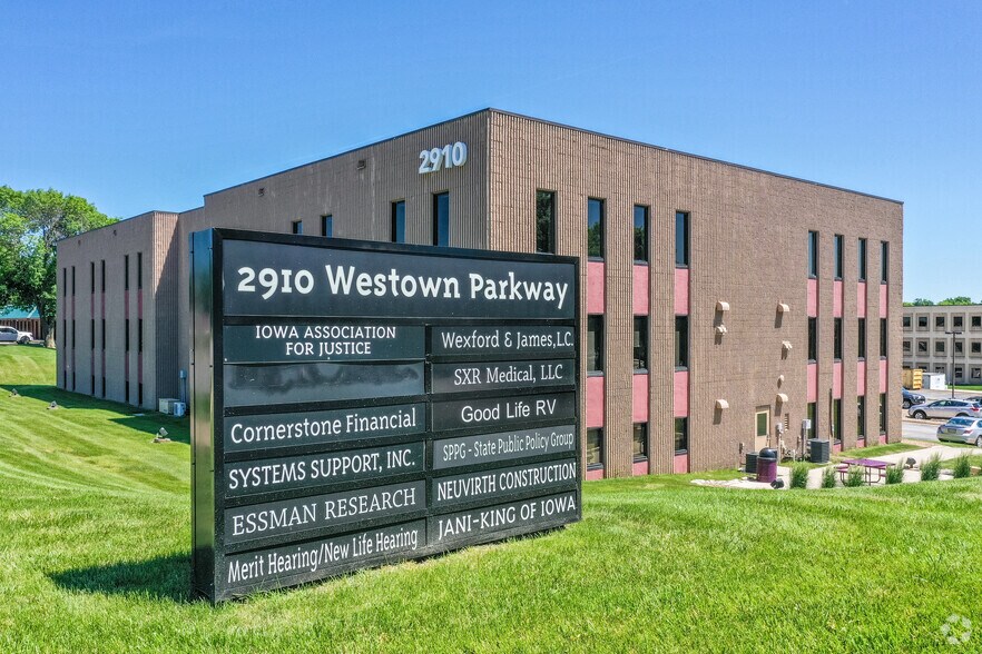 More Photos Of 2910 Westown Pky, West Des Moines Office For Lease