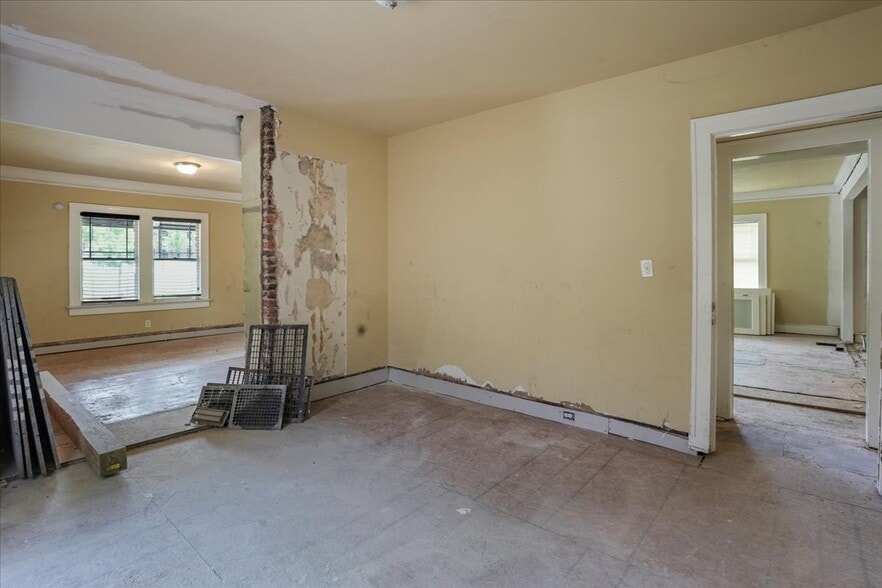 More Photos Of 2741 Church St, Atlanta Office Residential For Sale