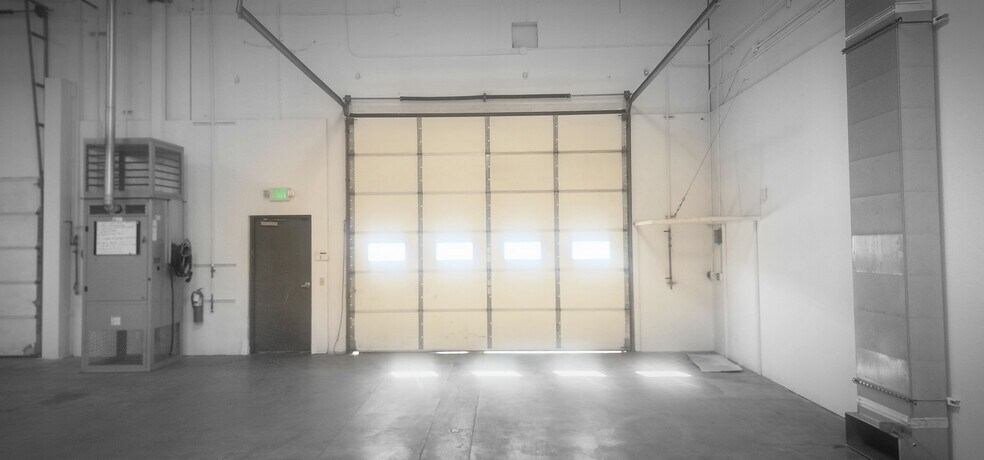 More Photos Of 4875 Longley Ln, Reno Showroom For Lease