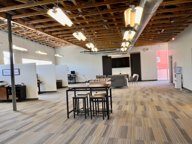 More Photos Of 7507-7511 E McDonald Dr, Scottsdale Office For Lease