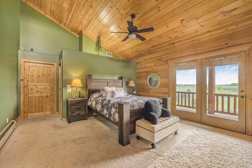 More Photos Of 1665 Whisper Ridge Rd, Ashton Hotel For Sale