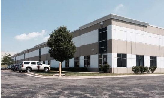More Photos Of 140-148 S Pinnacle Dr, Romeoville Warehouse For Lease