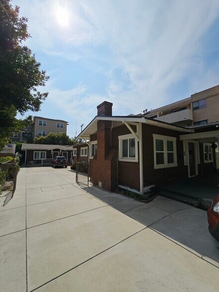 More Photos Of 328 W California Ave, Glendale Multifamily For Sale