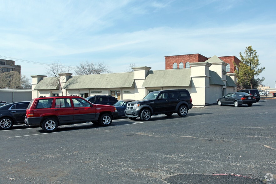 More Photos Of 6431-6437 N Olie Ave, Oklahoma City Office For Lease