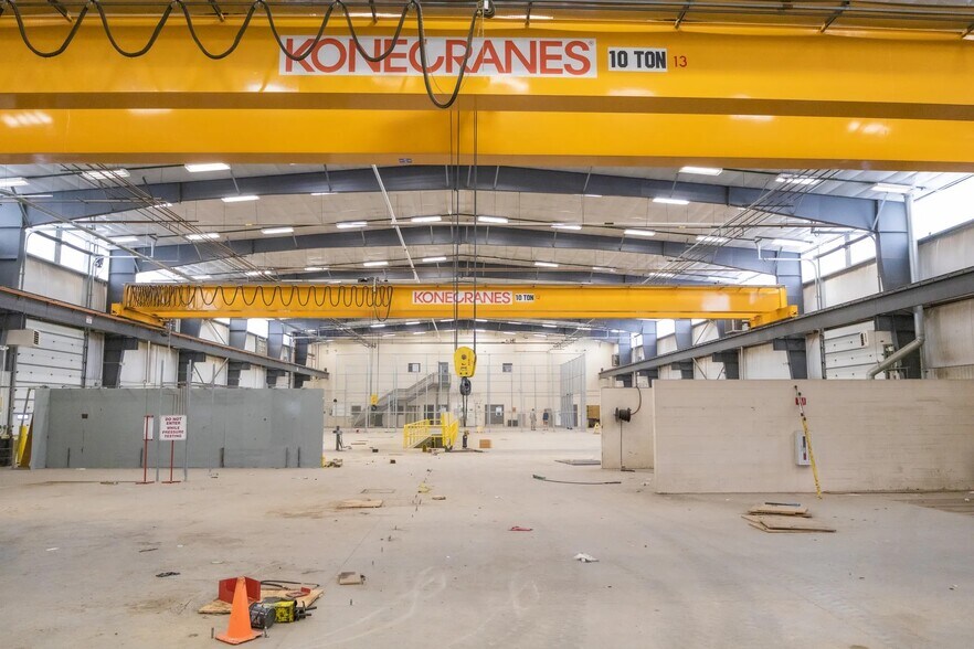 More Photos Of 420 22nd Ave NE, Williston Light Manufacturing For Lease