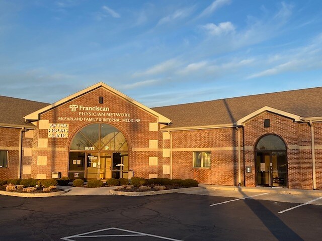 More Photos Of 7855 S Emerson Ave, Indianapolis Medical For Lease