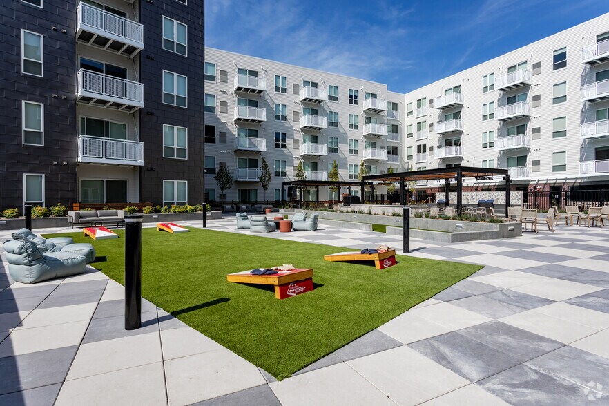 More Photos Of 8594 Excelsior Blvd, Hopkins Apartments For Lease