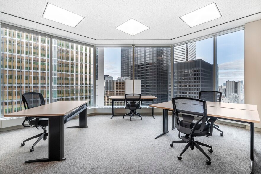 More Photos Of 88 Queens Quay W, Toronto Office For Lease