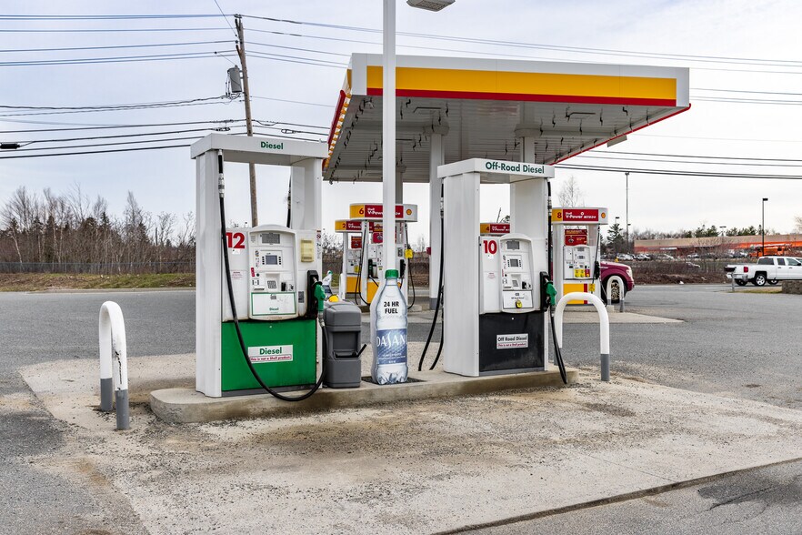 More Photos Of 110 Downeast Hwy, Ellsworth Convenience Store For Sale
