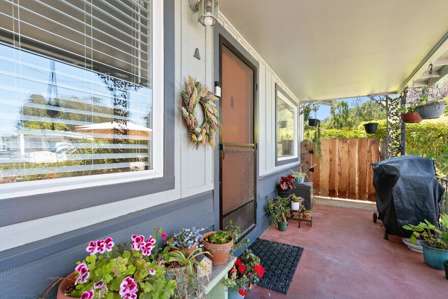 More Photos Of 1450 Merrill St, Santa Cruz Apartments For Sale