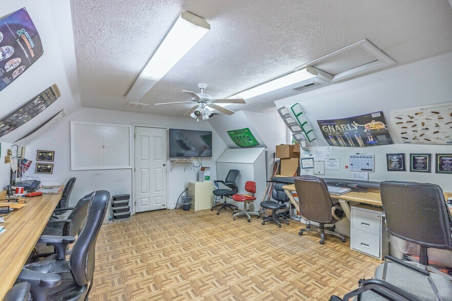 More Photos Of 396 New Leicester Hwy, Asheville Office For Sale