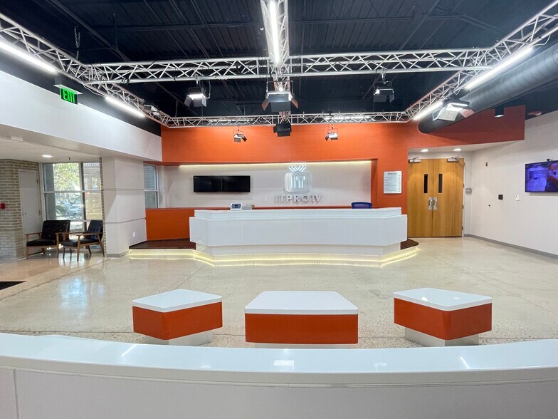 More Photos Of 7525 NW 4th Blvd, Gainesville Medical For Lease