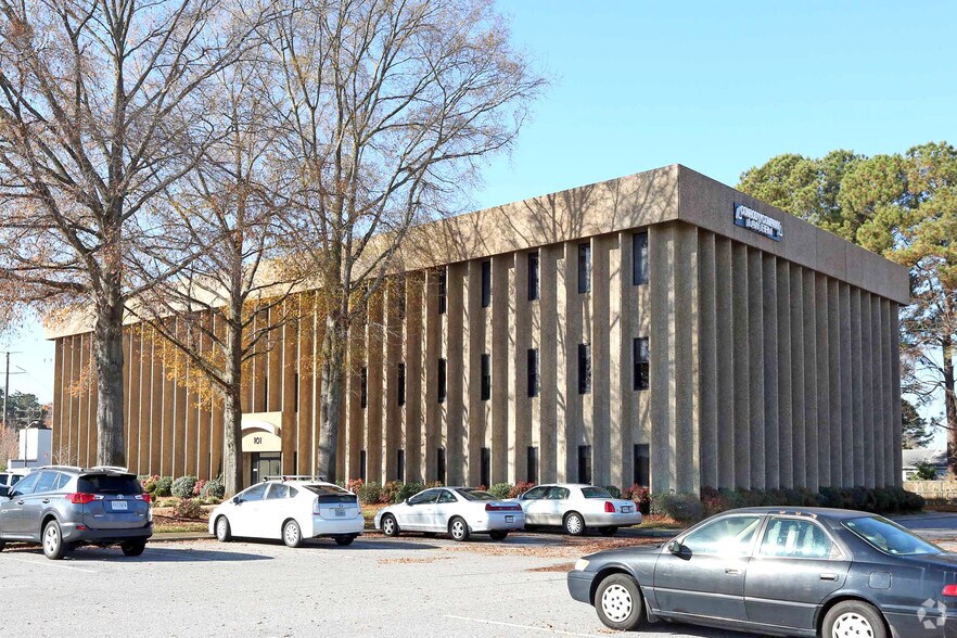 More Photos Of 101 N Lynnhaven Rd, Virginia Beach Office For Lease