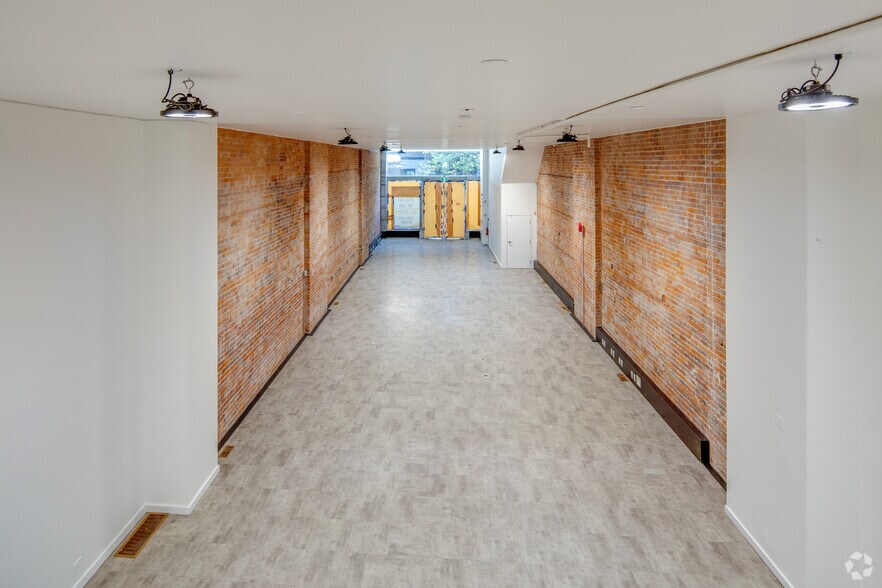 More Photos Of 112 W Hastings St, Vancouver Office For Lease