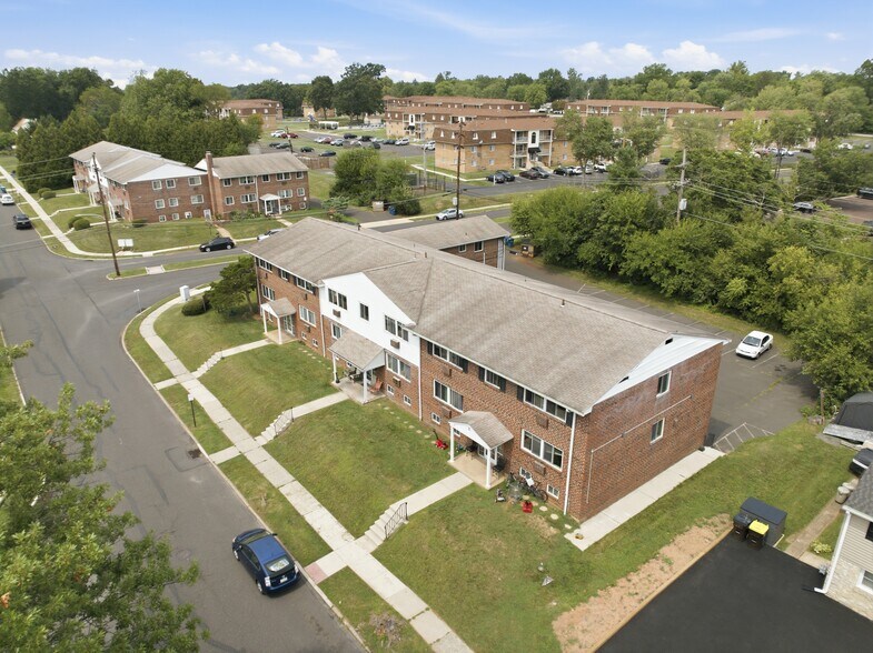 Primary Photo Of 1199-1201 Columbia Ave, Lansdale Apartments For Sale