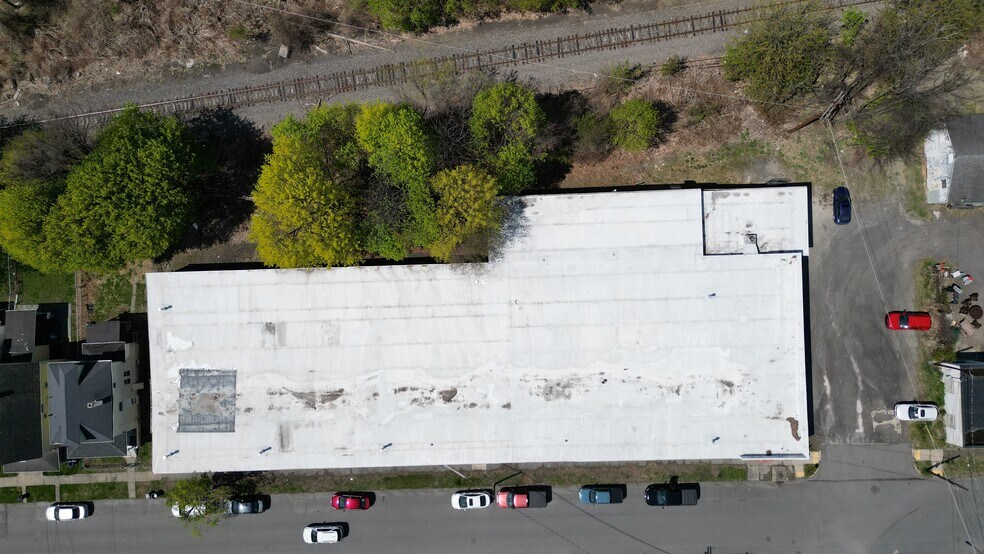 More Photos Of 943 Sanderson Ave, Scranton Warehouse For Sale