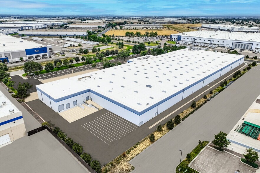 More Photos Of 3550 Odessa Way, Aurora Manufacturing For Lease