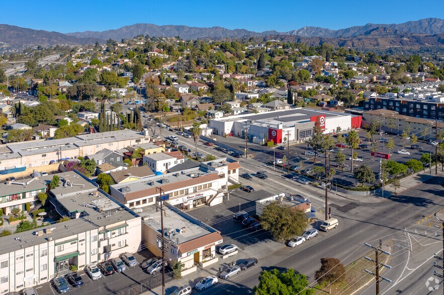 More Photos Of 4157-4159 Eagle Rock Blvd, Los Angeles Unknown For Lease
