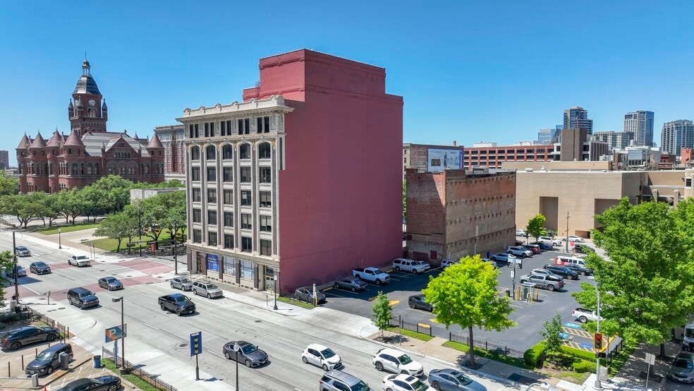 More Photos Of 701 Commerce St, Dallas Office For Sale