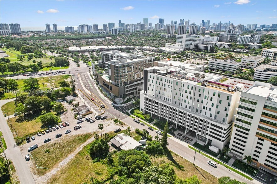 More Photos Of 2820 NE 214th St, Aventura Loft Creative Space For Sale