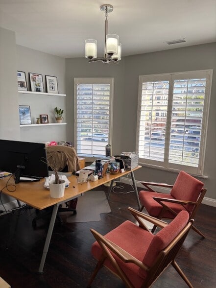 More Photos Of 1940 Market St, San Diego Office For Sale