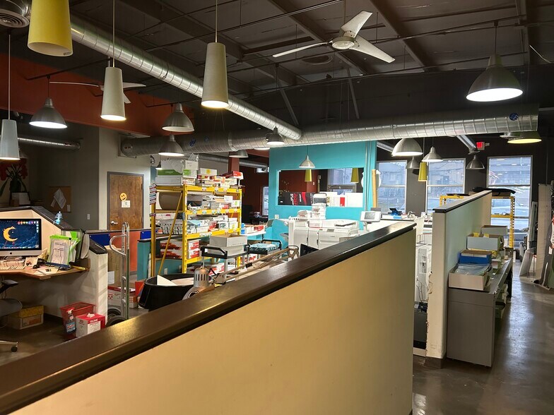 More Photos Of 1618-1626 State St, Nashville Warehouse For Lease