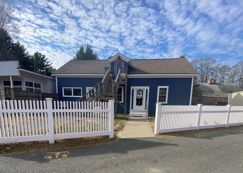 Primary Photo Of 12 Elm St, Hatfield Warehouse For Lease