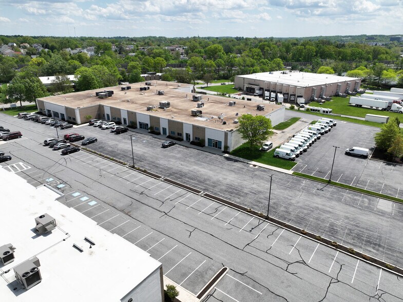 More Photos Of 7120-7132 Ambassador Rd, Windsor Mill Light Manufacturing For Lease