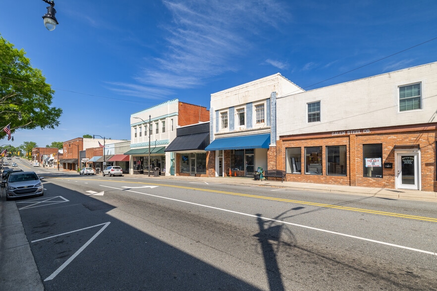More Photos Of 641 Washington St, Eden Storefront Retail Office For Sale