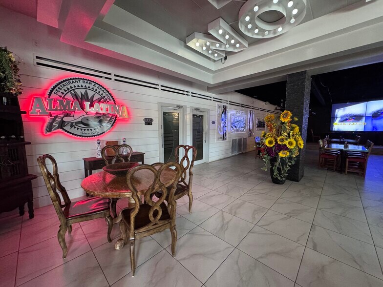 More Photos Of , Houston Unknown For Sale