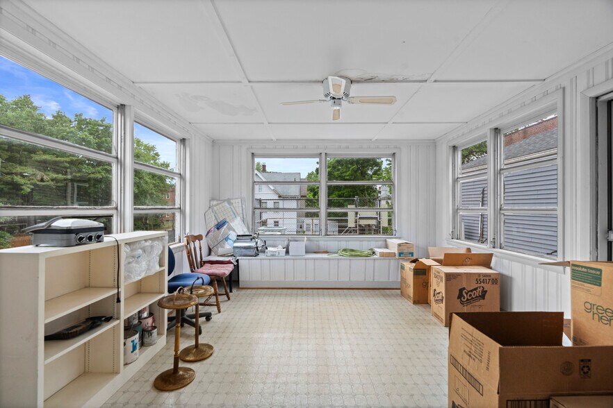 More Photos Of 1481 Chapel St, New Haven Office For Sale