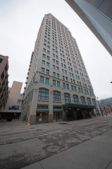 More Photos Of 324 E 11th St, Kansas City Office For Lease