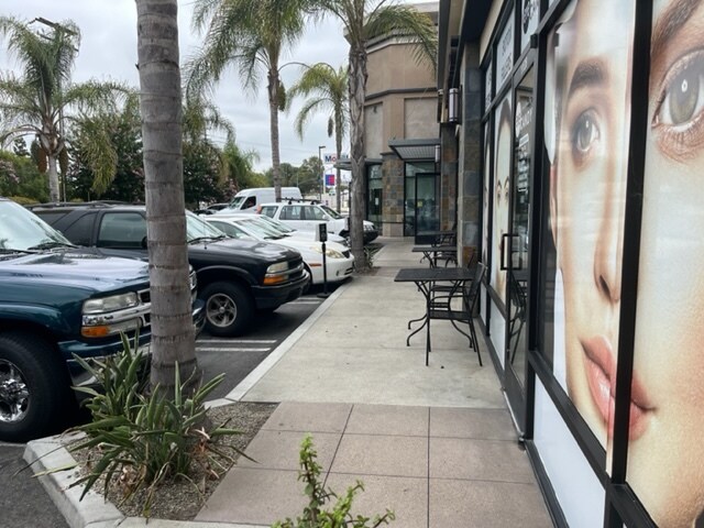 More Photos Of 11126-11140 Del Amo Blvd, Lakewood Storefront For Lease