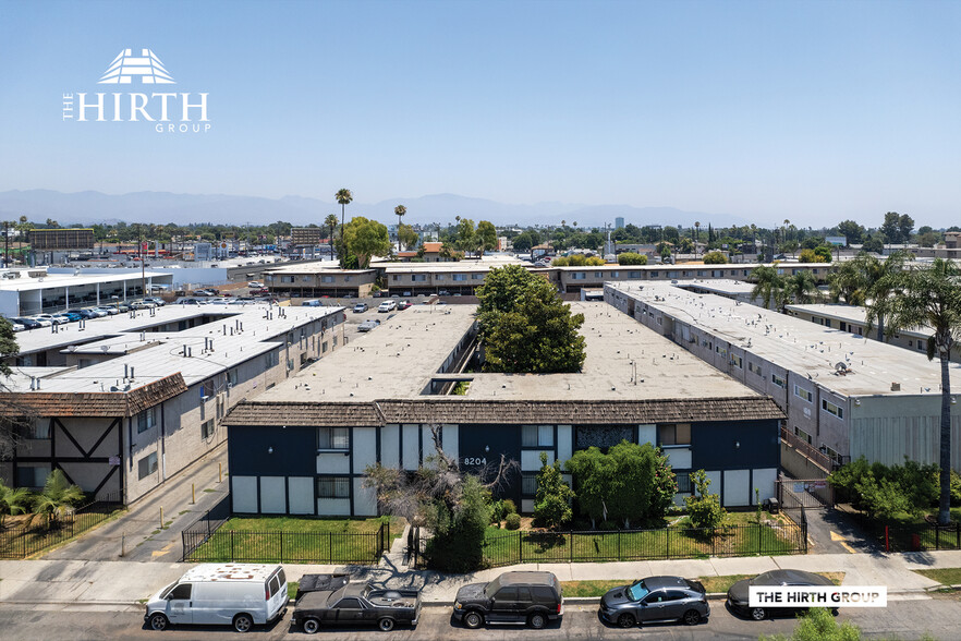 Primary Photo Of 8204 Langdon Ave, Van Nuys Apartments For Sale