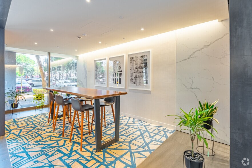 More Photos Of 1901 S Bascom Ave, Campbell Unknown For Lease