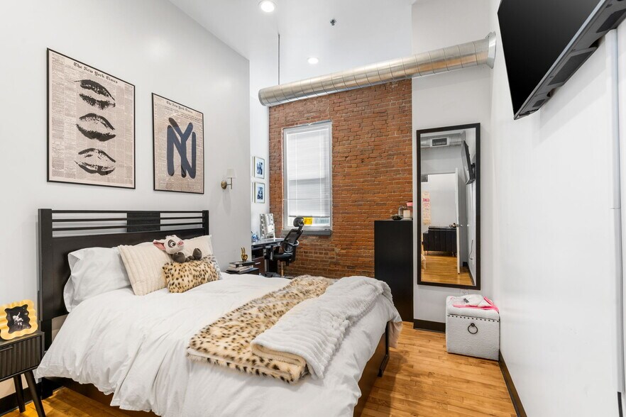More Photos Of 123 Court St, Binghamton Apartments For Sale