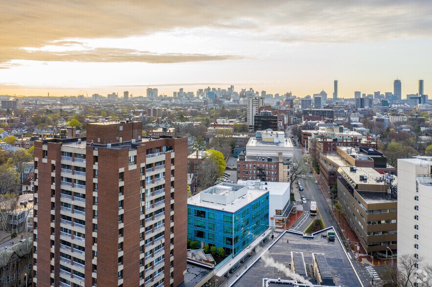 More Photos Of 1075 Massachusetts Ave, Cambridge Apartments For Lease