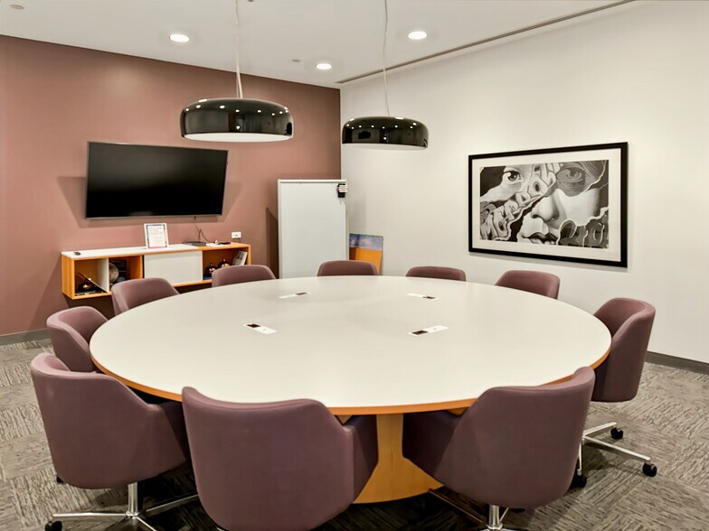 More Photos Of 4343 N Scottsdale Rd, Scottsdale Coworking Space