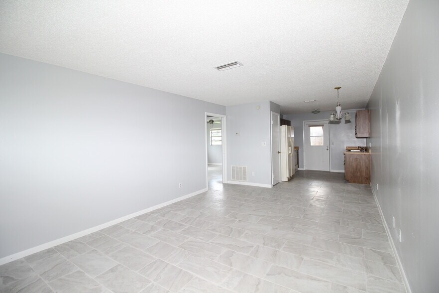 More Photos Of 12120-12162 SE 53rd Terrace Rd, Belleview Apartments For Sale