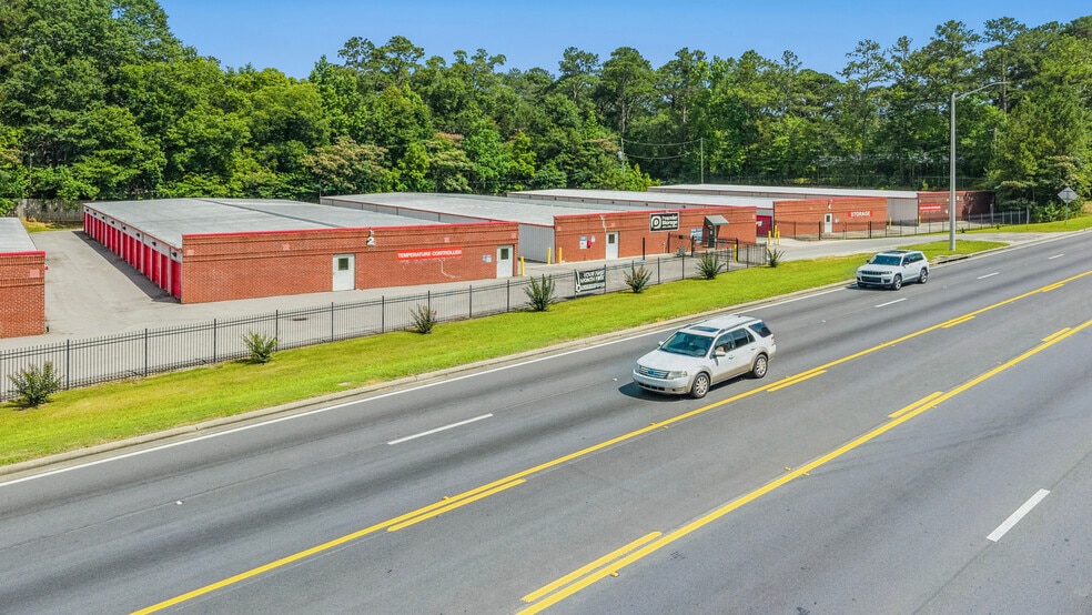 More Photos Of 3615 MS-15, Laurel Self Storage For Sale