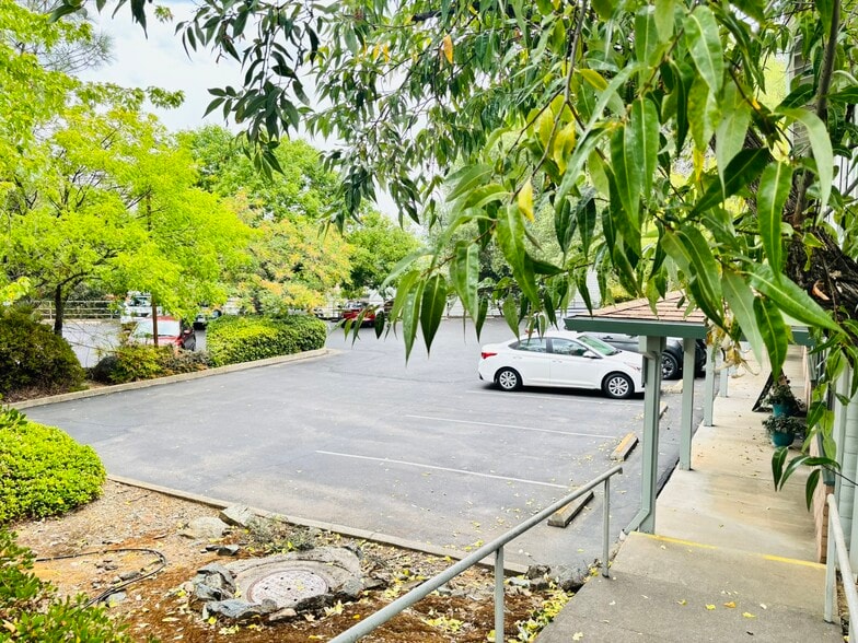 More Photos Of 571 Stanislaus Ave, Angels Camp Office For Sale